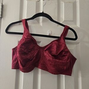 44C Playtex wireless bra